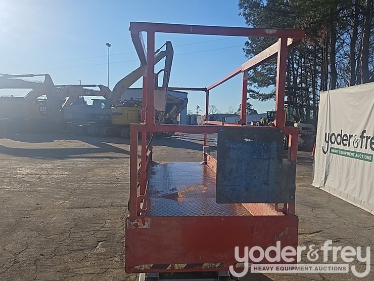 2017-skyjack-sjiii3226-image-10