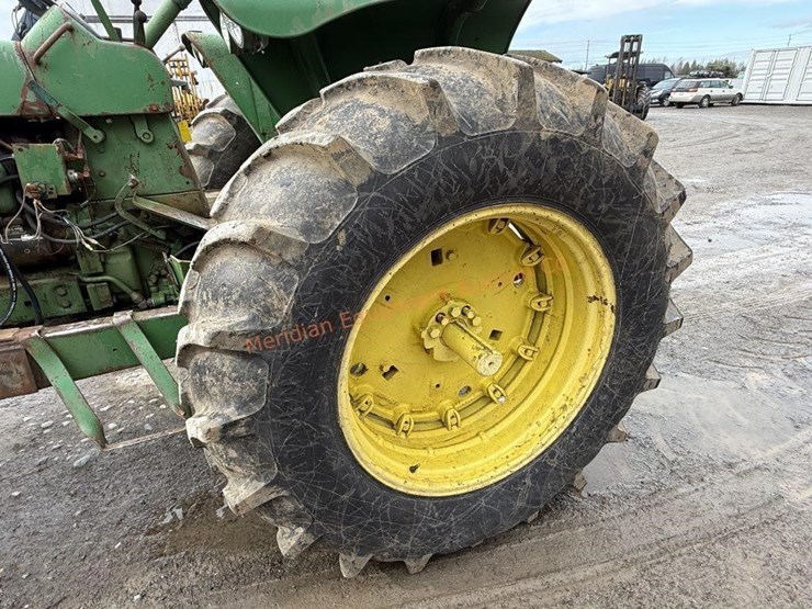 1996-john-deere-4020-image-23
