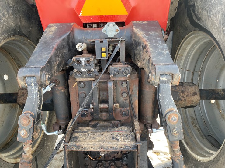 #120-•-2001-case-mx200-magnum-tractor-(colfax,-wi)-image-24