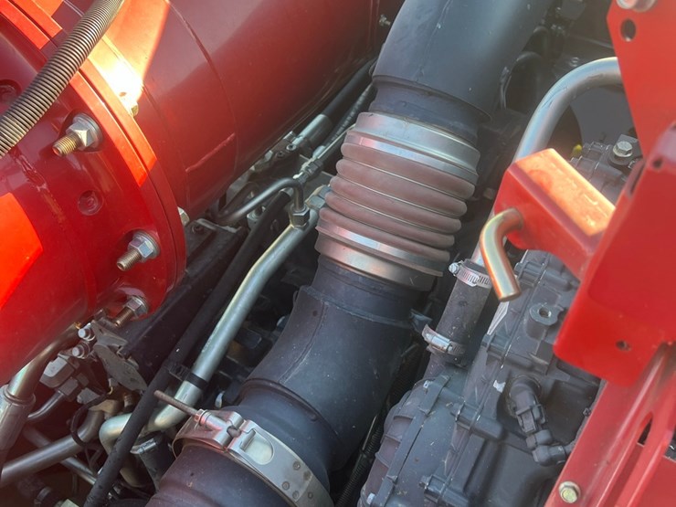 2023-case-ih-8250-image-38