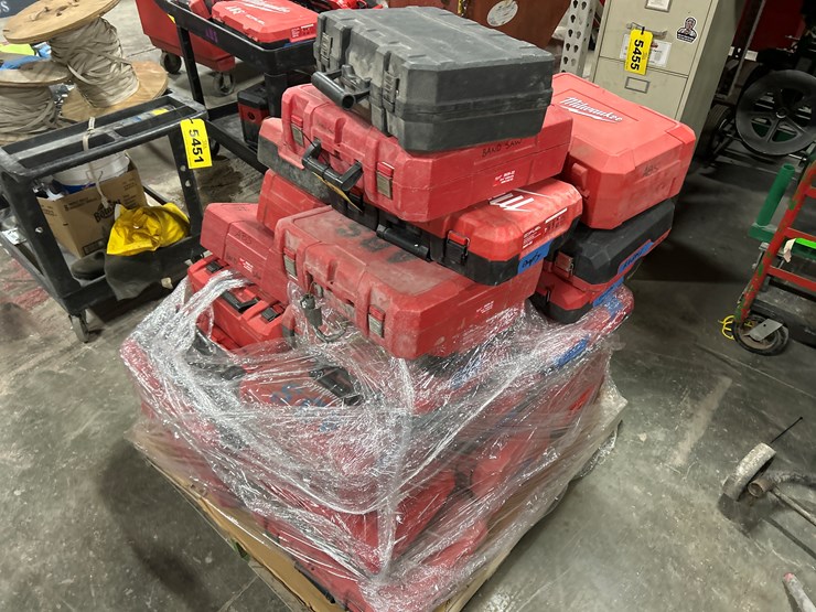 #5452-•-approx.-(25)-empty-tool-cases-image-2