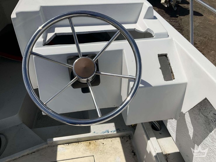 1988-23ft-stealth-craft-boat-w-22ft-boat-trailer-image-21