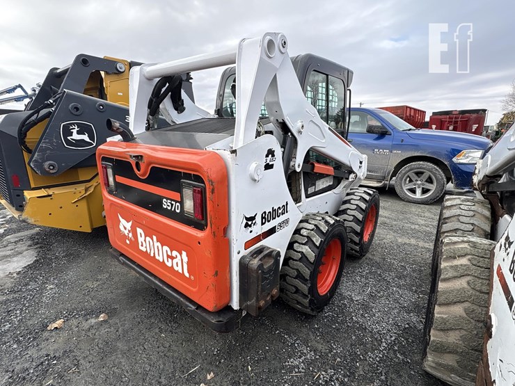2015-bobcat-s570-image-8