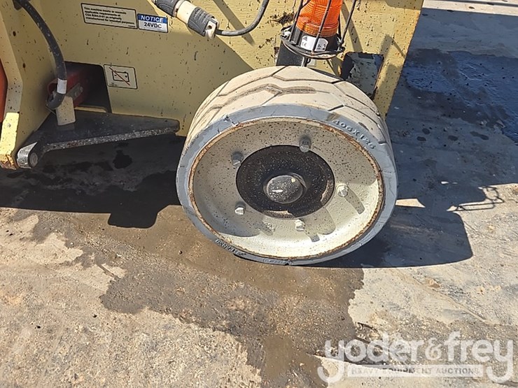 2018-jlg-3246es-image-11