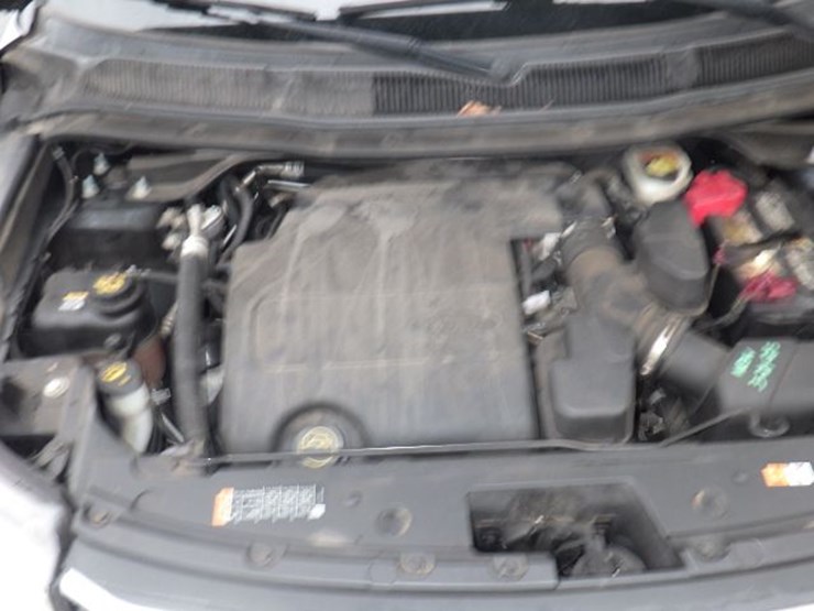 2017-ford-explorer-image-15