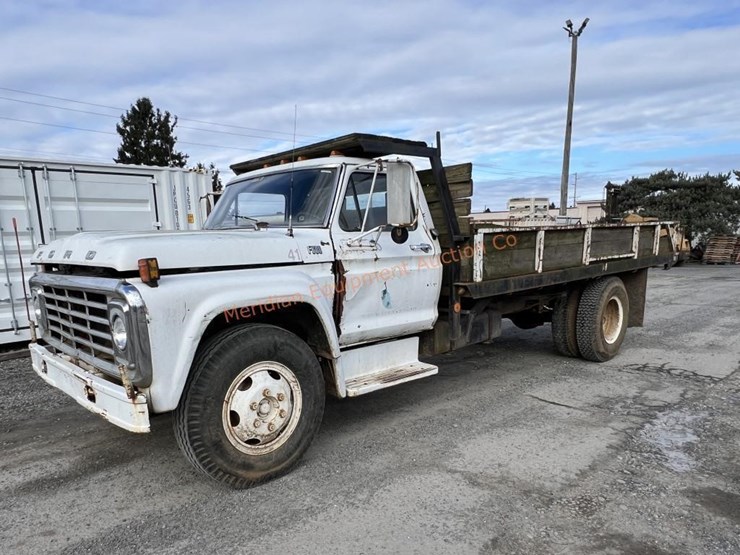 1975-ford-f600-image-1