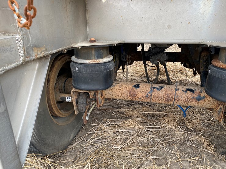 #540-•-2003-st+e-fab-insulated-6,200-gallon-tanker-trailer-(wi-title-in-delay)-(watertown,-wi)-image-22