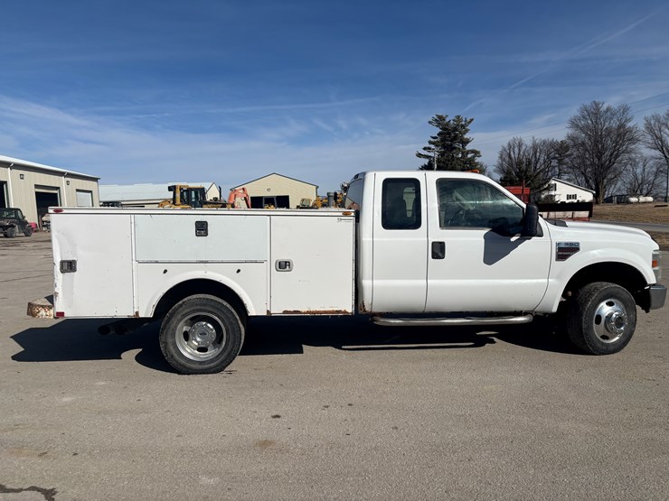 2008-ford-f350-image-4