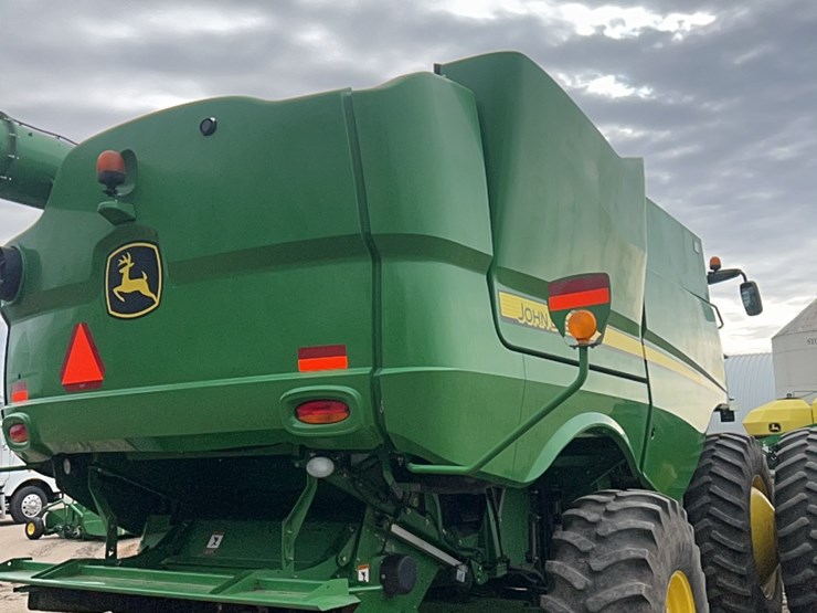 2014-john-deere-s680-image-64