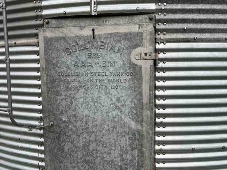 lot-23.-3,250-bu.-columbian-grain-bin-to-be-moved-(bin-1)-image-4
