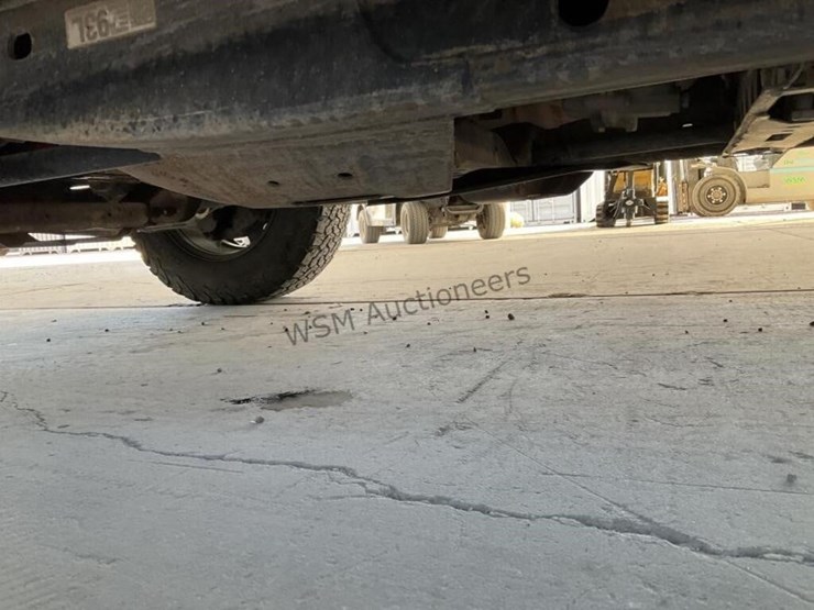 2015-chevrolet-silverado-3500-image-26