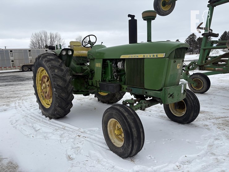 1961-john-deere-4010-image-1