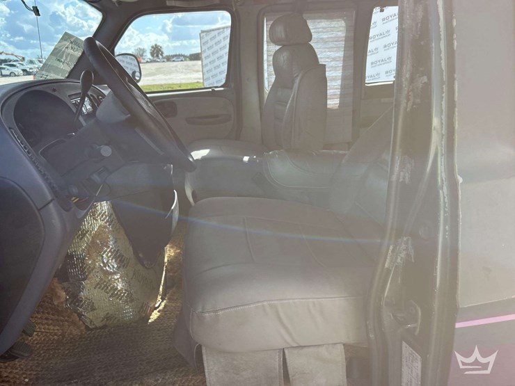 2000-dodge-ram-1500-image-13