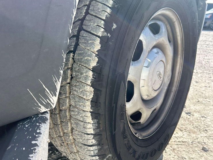 2012-ford-expedition-image-22