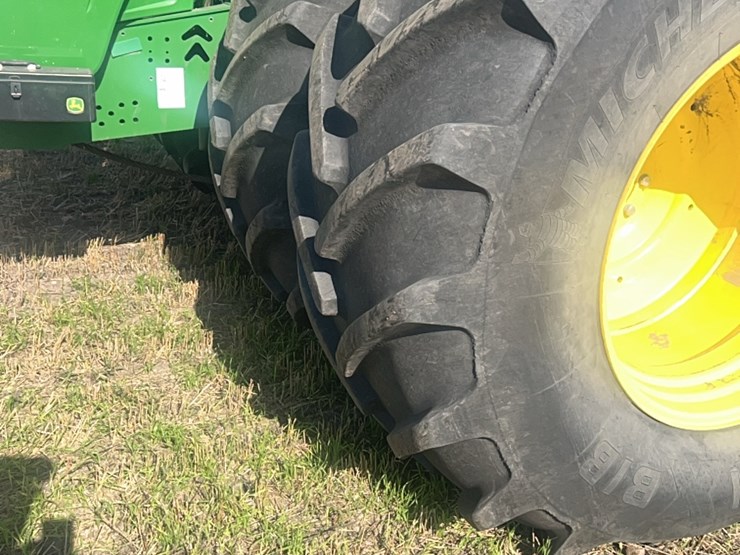 2016-john-deere-9520r-image-122