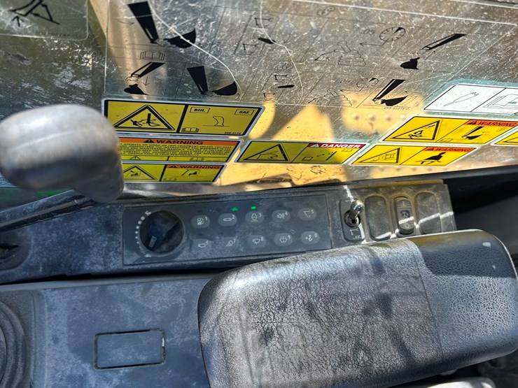 caterpillar-c4.4-image-79