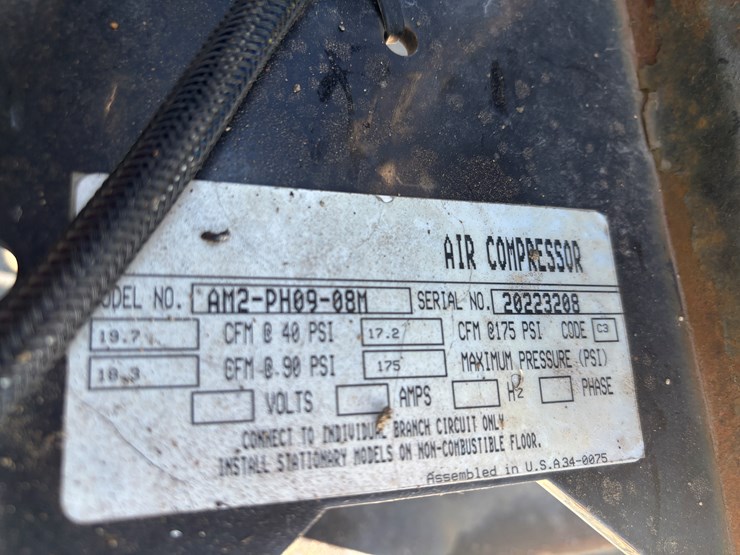 2011-miller-bobcat-225-image-62