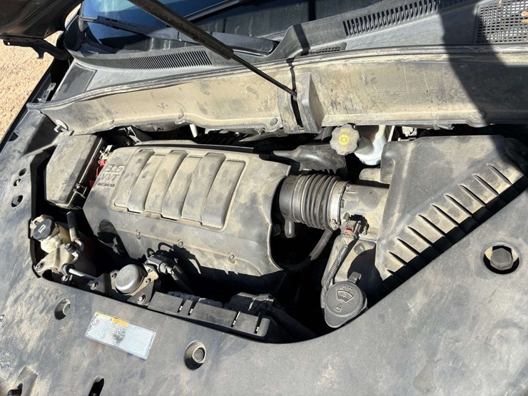 2016-gmc-acadia-slt-image-26