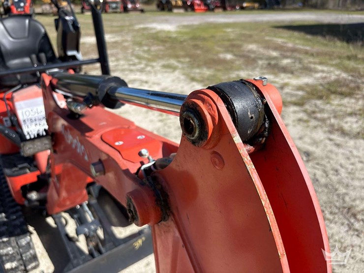 2022-kubota-u10-5-image-13