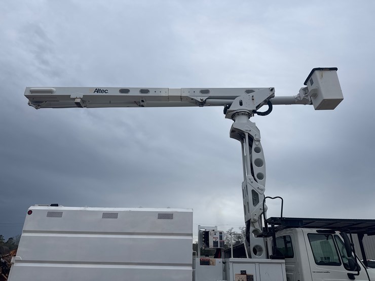 2006-international-durastar-4300-image-30