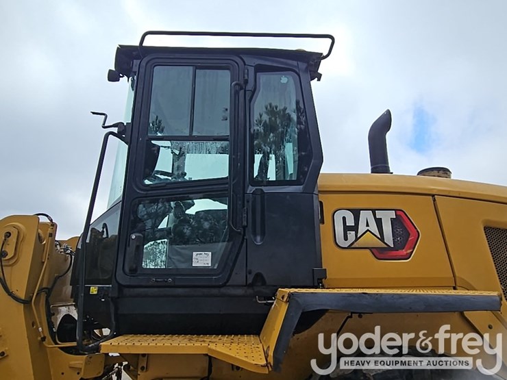 2021-caterpillar-930m-image-33