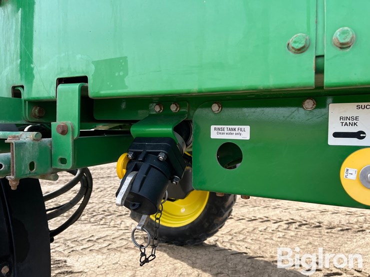 2013-john-deere-4830-image-14