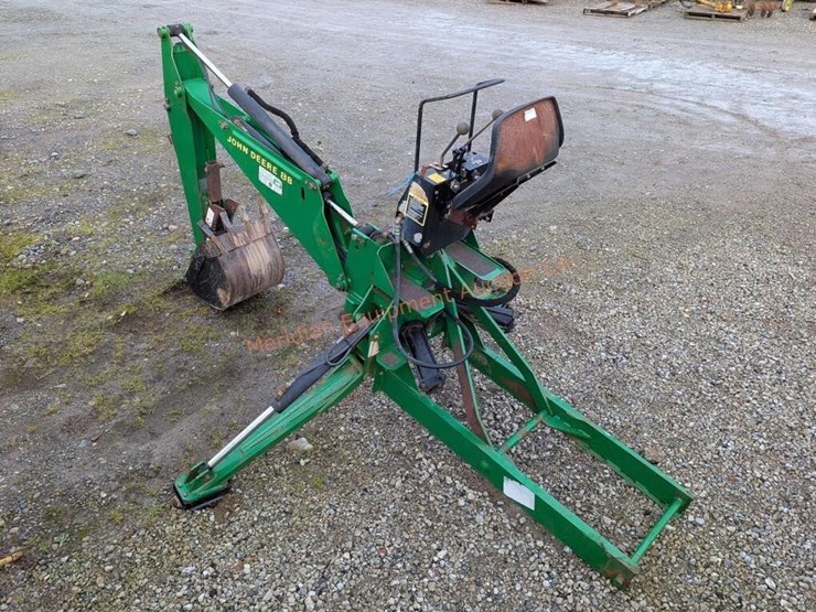 john-deere-8b-image-22