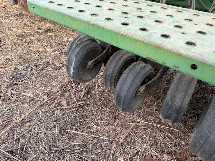 john-deere-35-image-74