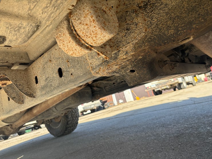 2014-dodge-1500-image-48