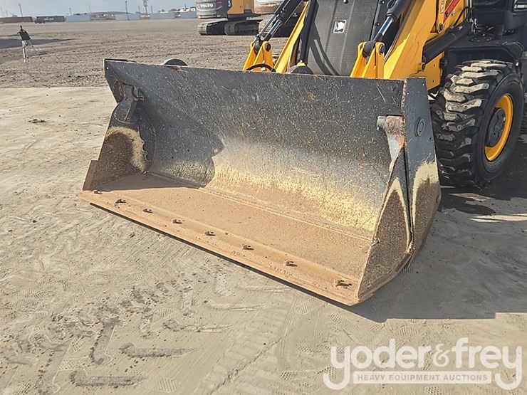 2017-jcb-3cx-image-10