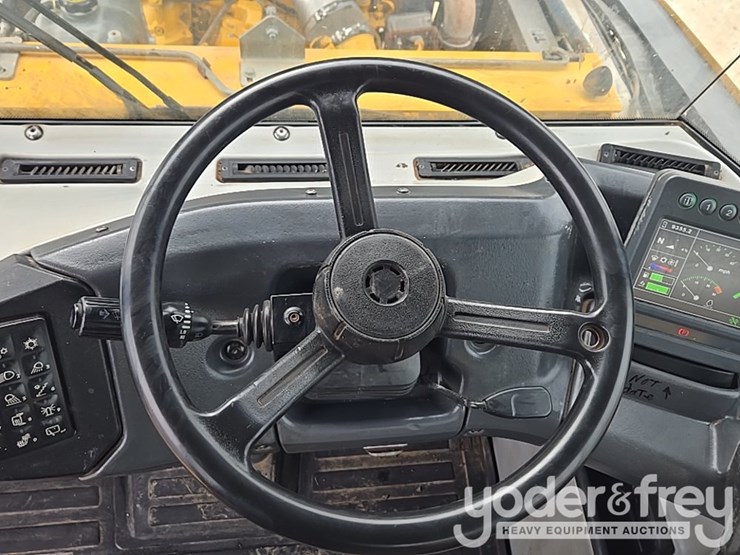 2019-deere-460e-image-82