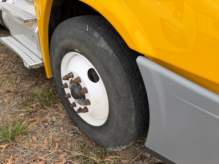 #40954-•-2016-freightliner-t/a-daycab-truck-tractor-3akjgedv4gsgw5933-image-9