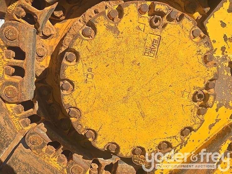 2018-komatsu-d51px-24-image-31