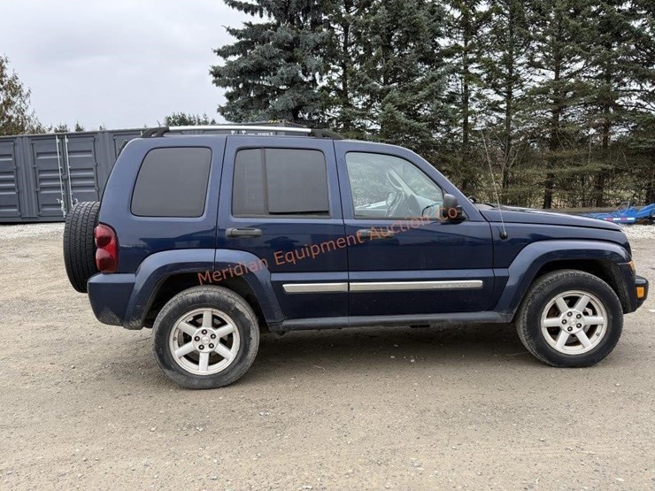 2006-jeep-liberty-image-6