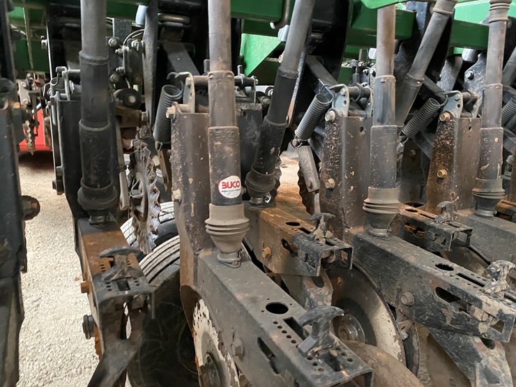 1997-great-plains-3010-image-21