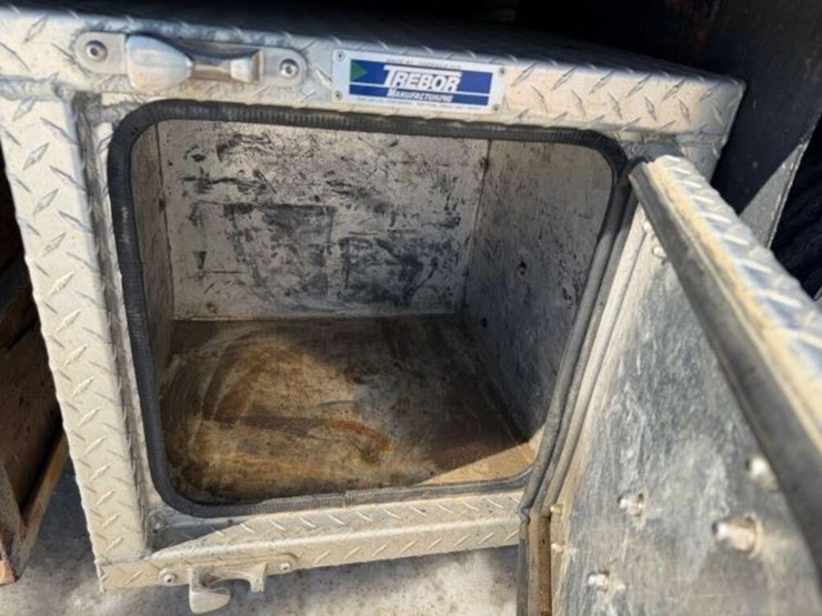 2008-mack-gu813-tri/a-boom/flatbed-truck-1m2ax16c9-image-40