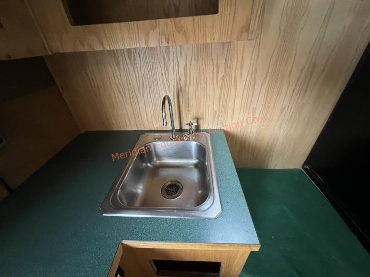 1999-cargo-wells-image-25