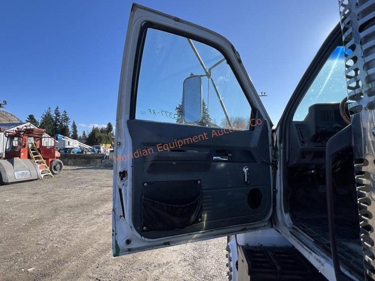 1990-caterpillar-3116-image-23