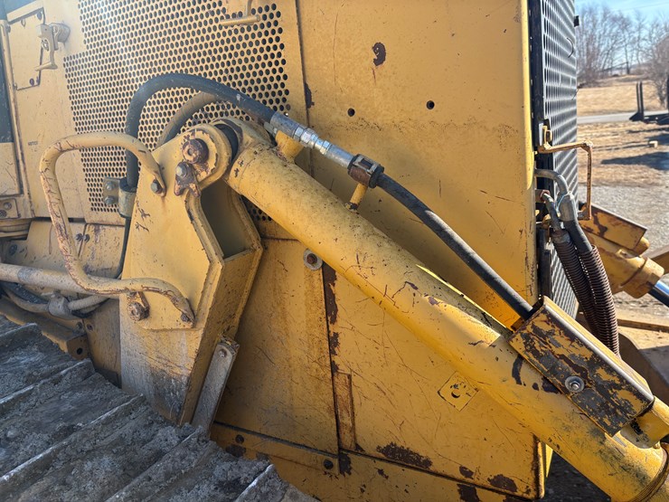 caterpillar-d6m-image-26