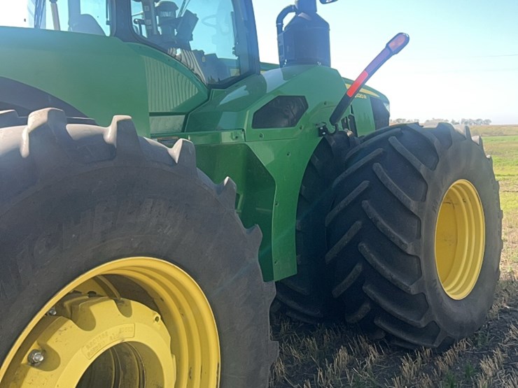2016-john-deere-9520r-image-49