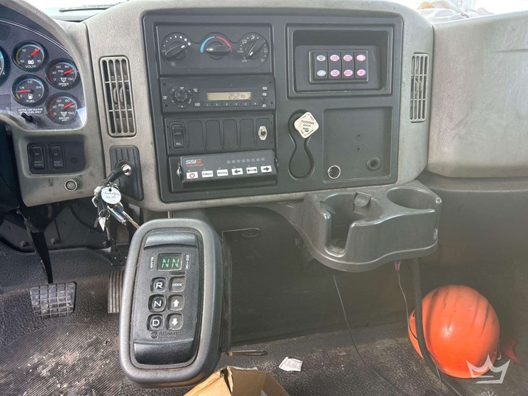 2014-international-workstar-7400-image-15