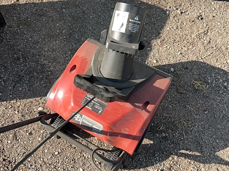 electric-snowblower-image-2