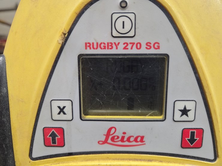 #5438-•-leica-rugby-270sg-laser-transit-w/-story-pole-image-5