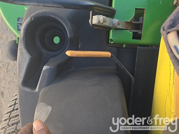 john-deere-72-image-42