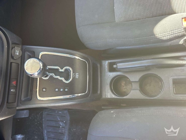 2015-jeep-patriot-sport-image-19