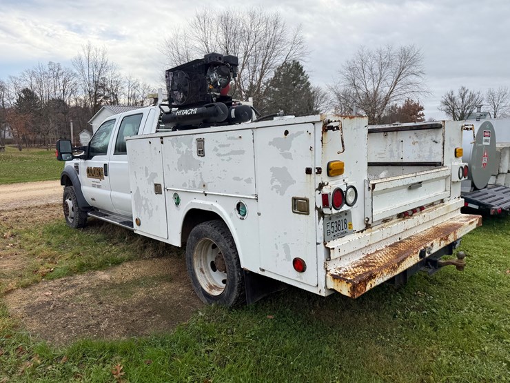 2009-ford-f550-image-6