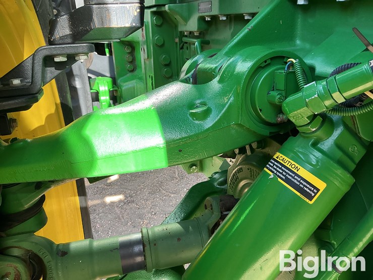 2011-john-deere-8335r-mfwd-tractor-image-18