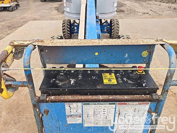 2016-genie-s40-image-59