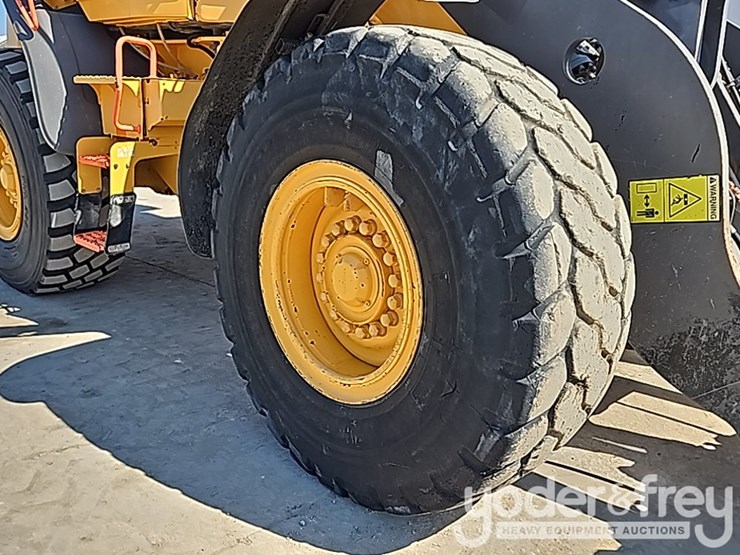 2018-volvo-l70h-image-13