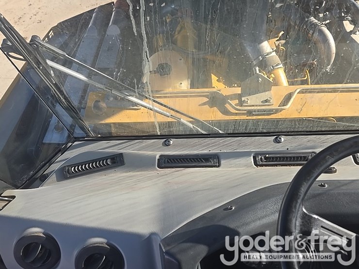 2021-deere-460e-image-86